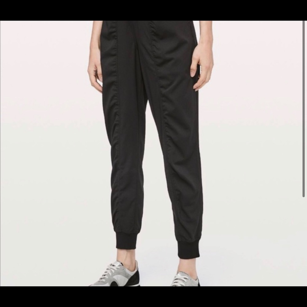Lululemon Dance Studio pants/joggers